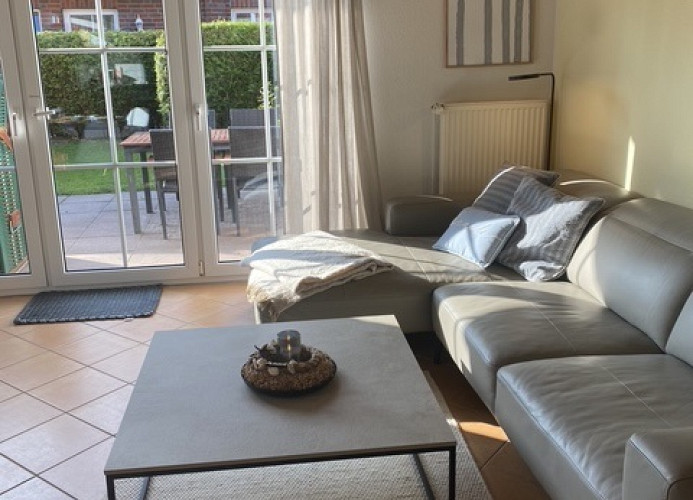 Am Deich, Zum Hallenbad 23b