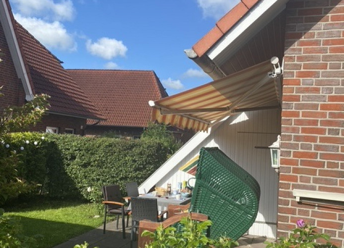 Am Deich, Zum Hallenbad 23b