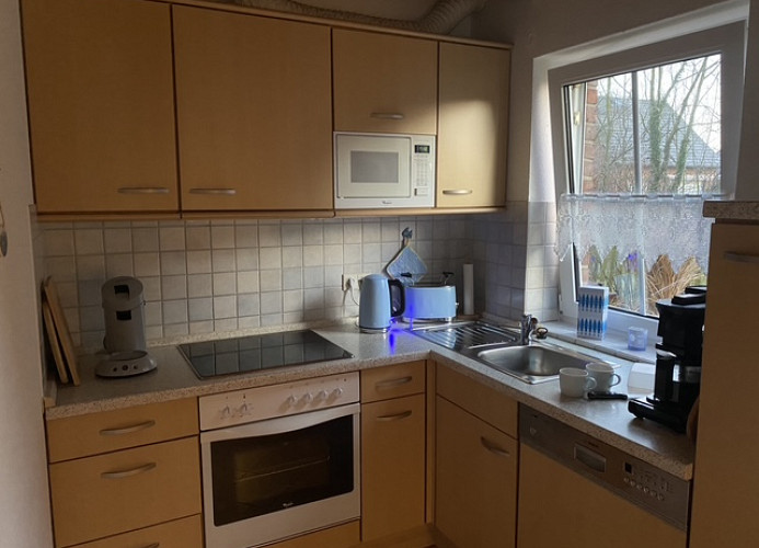 Am Deich, Zum Hallenbad 23b